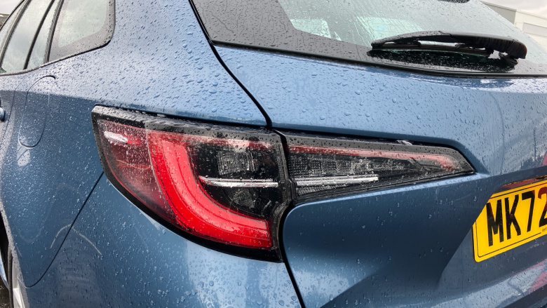 Toyota Corolla 1.8 VVT-i Hybrid Icon Tech 5dr CVT Hybrid Estate